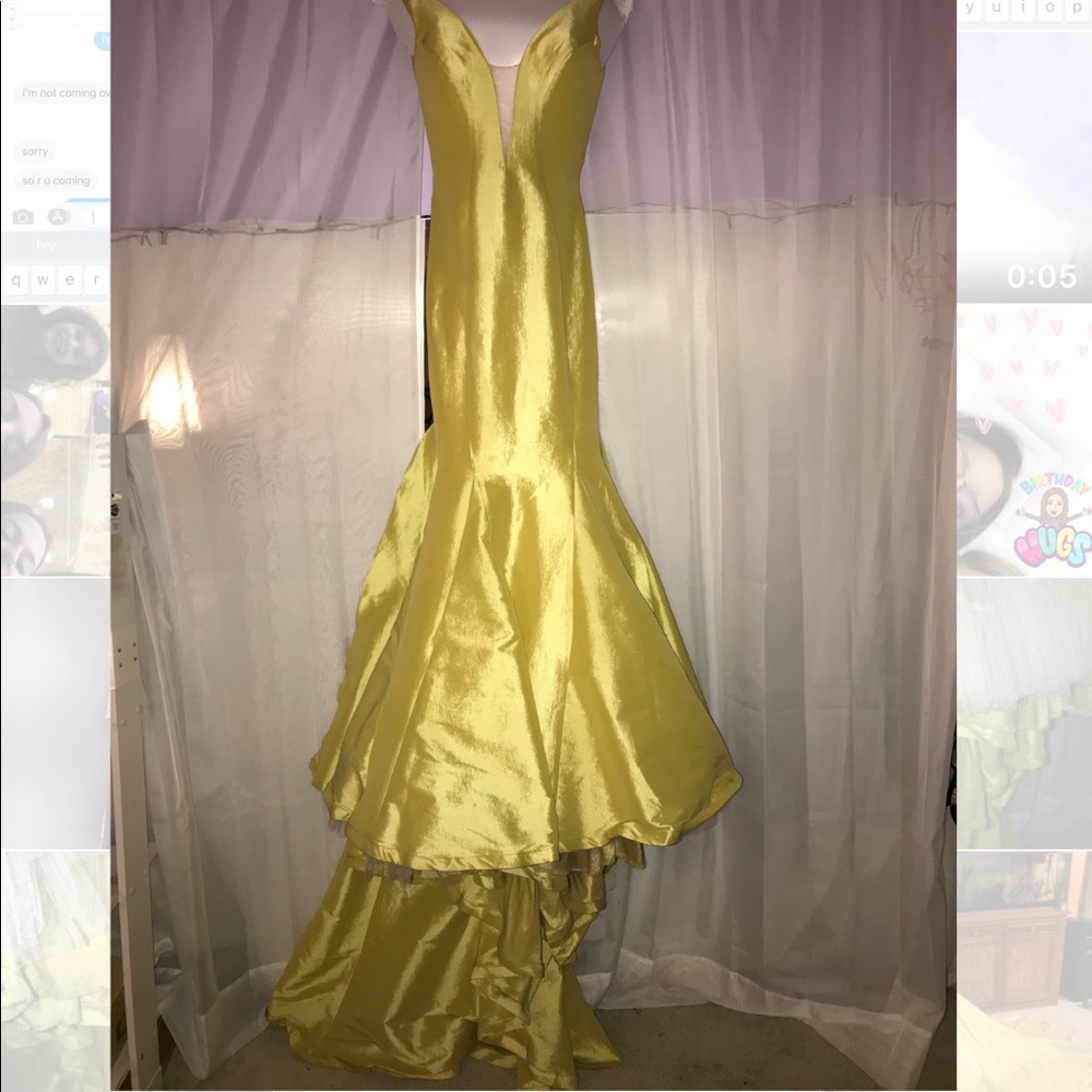 Jovani Yellow Prom Dress - Picture 4 of 8